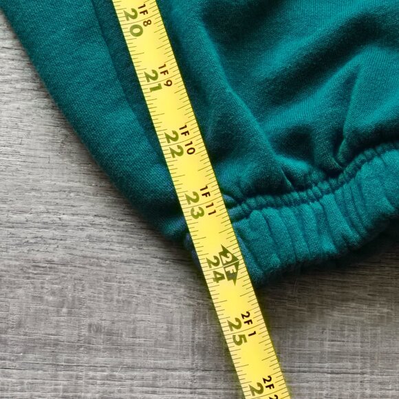 Divided by H&M Green Sweatpants – Size XL - Picture 3 of 6